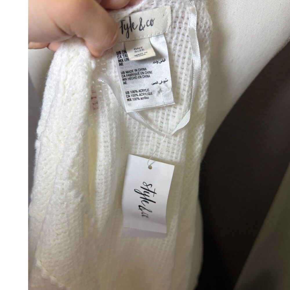 Style & Co Women's Fringe-Trim Toggle-Buckle Ivory Poncho Wrap Sweater ONE SIZE - Picture 5 of 6